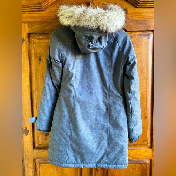 TNA Aritzia Avoriaz Parka XS - Picture 6 of 6